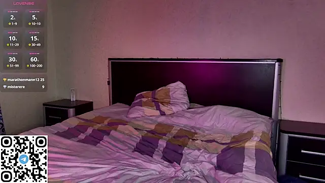 VelvetVivian online show from 02-27-25, 09:04