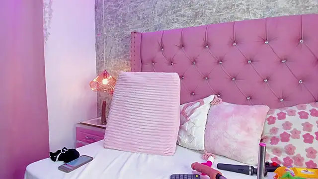 BrithanyParker  online show from 01-06-26, 10:03