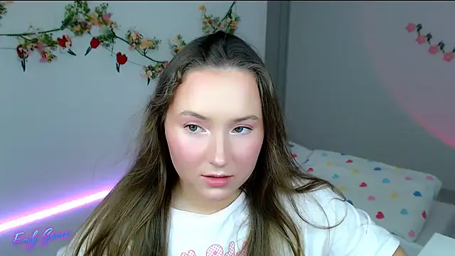 Snapshot of EmilyxxGraces chatting on 04-29-26, 06:14 EmilyxxGraces online show from 04-29-26, 06:14