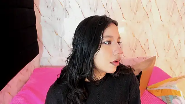 ParanoidTemptaion  online show from 11-08-25, 12:20