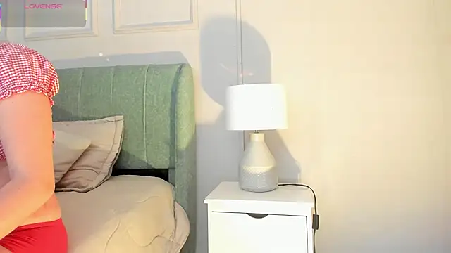 elizabeth 20 online show from 01-13-26, 07:18