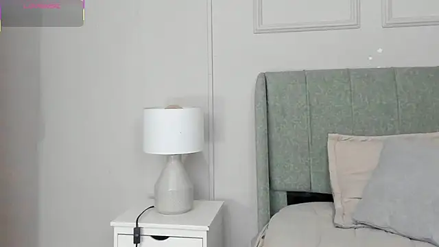 elizabeth 20 online show from 01-09-26, 07:32