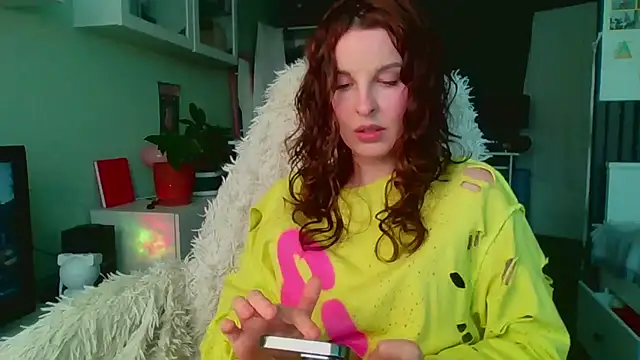 MollyBer online show from 07-19-26, 04:37