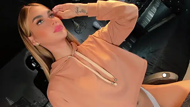 SoySabrinaThebest online show from 03-22-25, 02:16