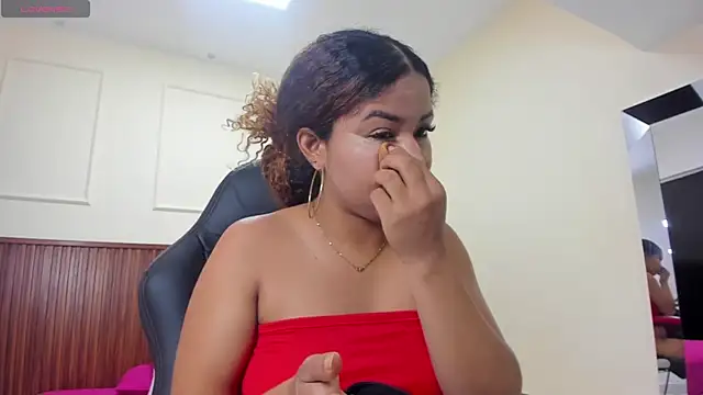 MELINAMARTINS online show from 11-14-25, 07:06