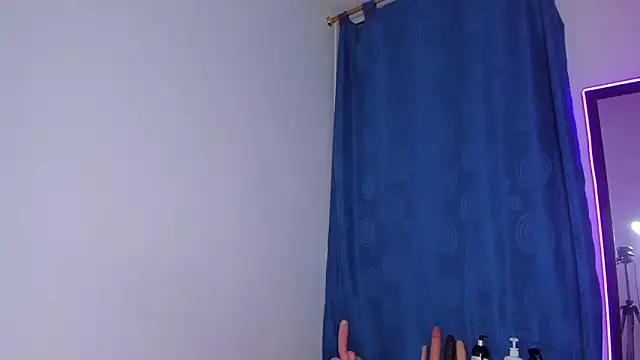 MELINAMARTINS online show from 02-07-26, 09:56