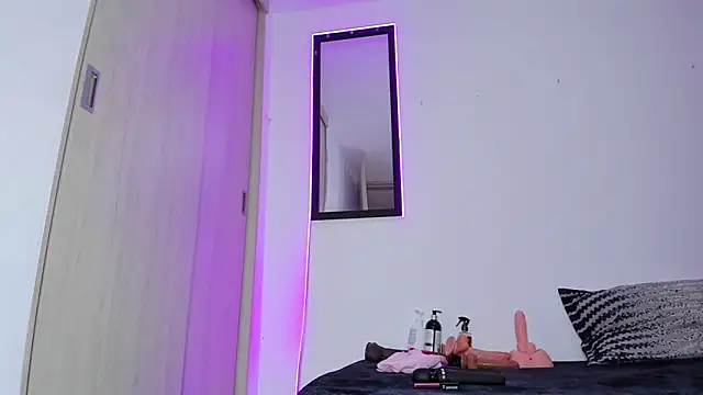 MELINAMARTINS online show from 03-13-26, 09:20