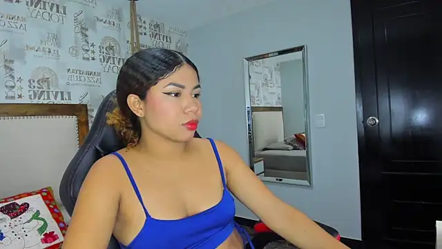 MELINAMARTINS online show from 12-19-25, 07:38