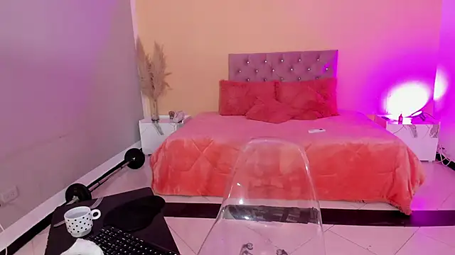 cristal crossfitx online show from 11-26-25, 10:15