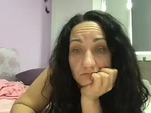 karllaa1234 online show from 03-17-25, 07:13