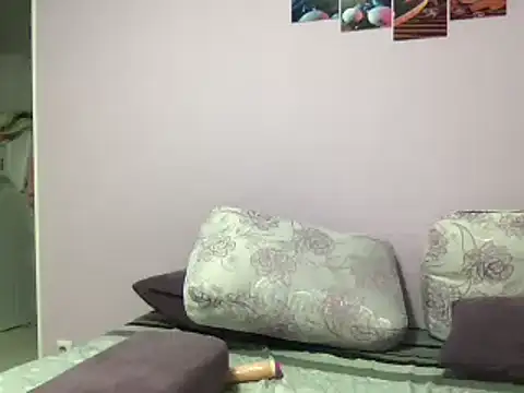 karllaa1234 online show from 03-20-25, 09:56