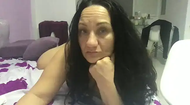 karllaa1234 online show from 03-01-25, 07:15