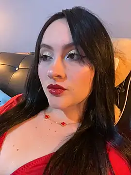 ValentinaOrtiz3 online show from 11-01-25, 12:17