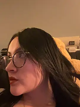 ValentinaOrtiz3 online show from 02-11-26, 02:11