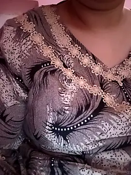 Snapshot of Dlo3a_sixi-arbi chatting on 09-18-25, 11:13 Dlo3a sixi-arbi online show from 09-18-25, 11:13