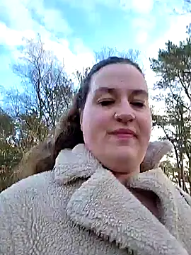 justtess online show from 12-16-25, 10:52