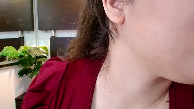 Marii 18 online show from 06-18-26, 04:22