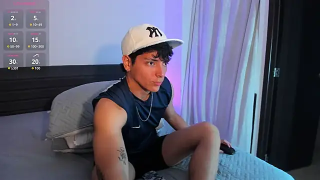  JacobMiller   online show from 11-13-25, 09:40