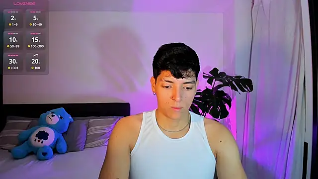  JacobMiller   online show from 09-21-25, 11:21