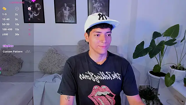  JacobMiller   online show from 02-25-25, 12:14