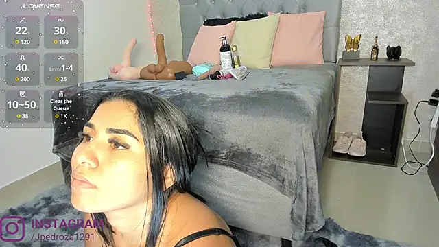 Snapshot of crystal_beennz chatting on 03-05-25, 04:24 crystal beennz online show from 03-05-25, 04:24