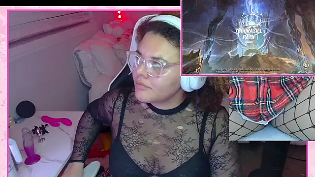 SophiaG125 online show from 02-13-25, 07:24