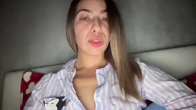 sarrah rossy online show from 11-14-25, 10:57