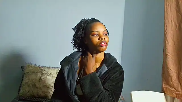 Snapshot of victora3 chatting on 07-19-26, 02:20 victora3 online show from 07-19-26, 02:20