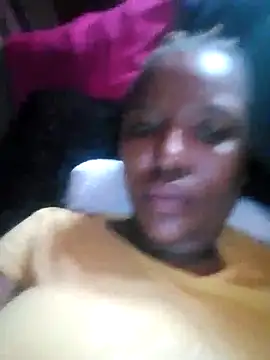Snapshot of Coco_Nile chatting on 03-12-25, 02:34 Coco Nile online show from 03-12-25, 02:34