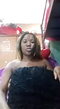 Snapshot of Coco_Nile chatting on 03-07-25, 09:27 Coco Nile online show from 03-07-25, 09:27
