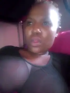 Snapshot of Coco_Nile chatting on 03-08-25, 03:35 Coco Nile online show from 03-08-25, 03:35