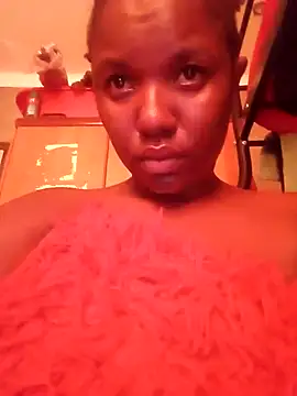 Snapshot of Coco_Nile chatting on 03-08-25, 04:45 Coco Nile online show from 03-08-25, 04:45