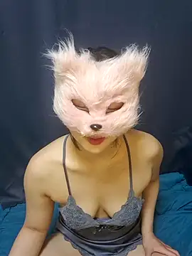 Snapshot of Kor_Cat chatting on 02-22-25, 03:03 Kor Cat online show from 02-22-25, 03:03