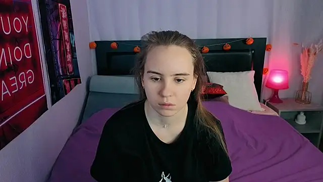 Lika 0ne online show from 11-17-25, 11:58