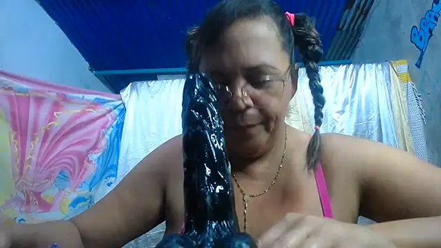 Snapshot of alina_maturehot chatting on 07-04-26, 08:46 alina maturehot online show from 07-04-26, 08:46