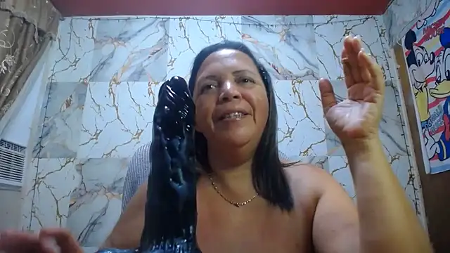 Snapshot of alina_maturehot chatting on 06-17-26, 08:47 alina maturehot online show from 06-17-26, 08:47