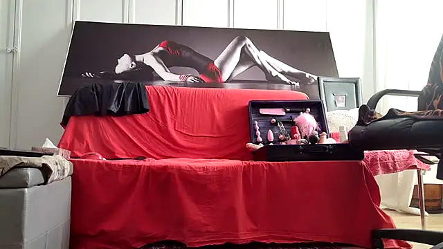 Snapshot of Chanel_Noire chatting on 11-03-25, 02:31 Chanel Noire online show from 11-03-25, 02:31