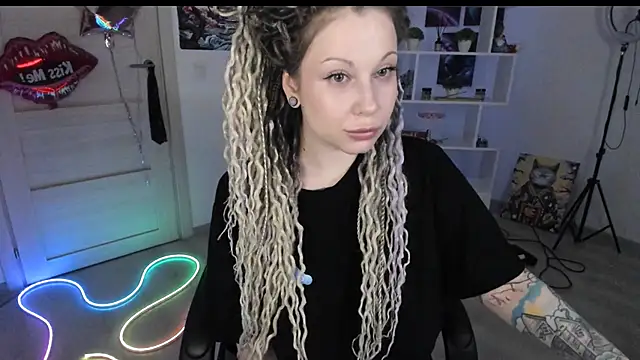 HoneySallyMoore online show from 03-12-26, 03:38