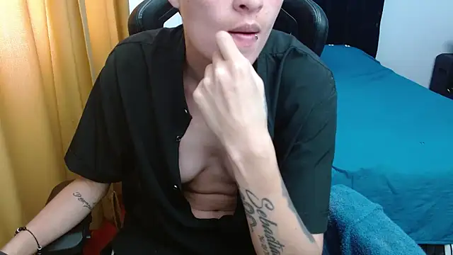 Snapshot of duo_peludoo chatting on 02-11-26, 04:18 duo peludoo online show from 02-11-26, 04:18