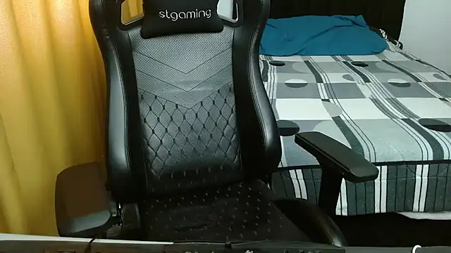 Snapshot of duo_peludoo chatting on 02-18-26, 04:14 duo peludoo online show from 02-18-26, 04:14