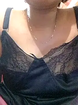 Snapshot of sima12 chatting on 02-12-25, 08:18 sima12 online show from 02-12-25, 08:18