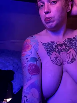 favoritestepsis online show from 11-26-25, 06:13