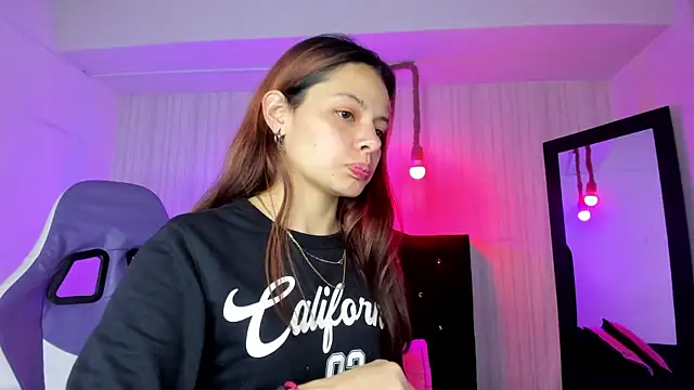 nicky angel1 online show from 10-14-25, 06:41