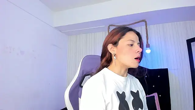 nicky angel1 online show from 10-06-25, 06:41