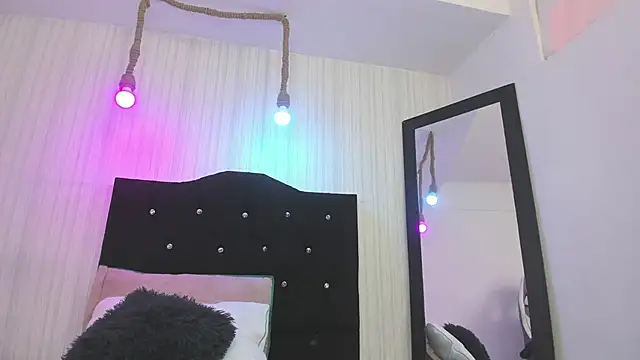 nicky angel1 online show from 02-11-26, 07:14