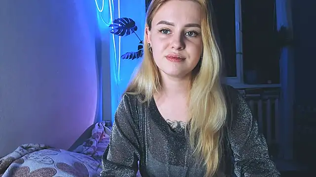 Snapshot of Alexa_Pirs chatting on 02-17-25, 12:43 Alexa Pirs online show from 02-17-25, 12:43