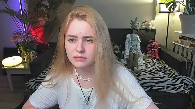 Snapshot of Alexa_Pirs chatting on 07-18-26, 04:59 Alexa Pirs online show from 07-18-26, 04:59