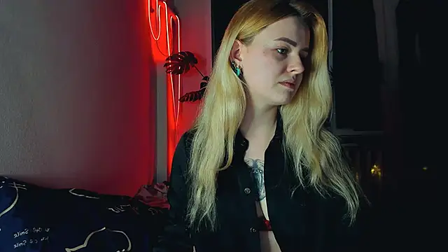 Snapshot of Alexa_Pirs chatting on 03-07-25, 05:38 Alexa Pirs online show from 03-07-25, 05:38