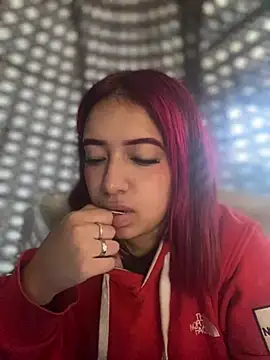 Scarlett-LS online show from 03-18-25, 11:22