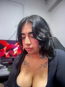 Scarlett-LS online show from 11-03-25, 01:22